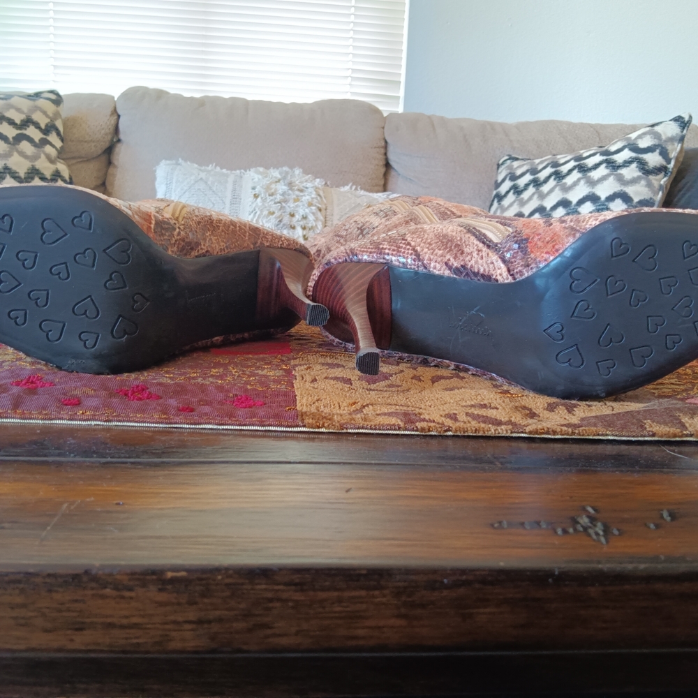 CLEARANCE SALE!! Orange and Brown Heeled Boots with Artistic Flair - Picture 8 of 12